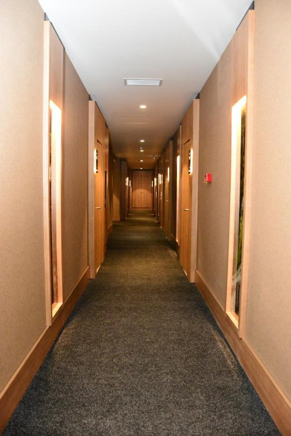 Radar Hotel Истанбул Екстериор снимка