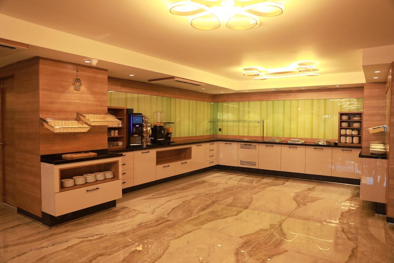 Radar Hotel Истанбул Екстериор снимка