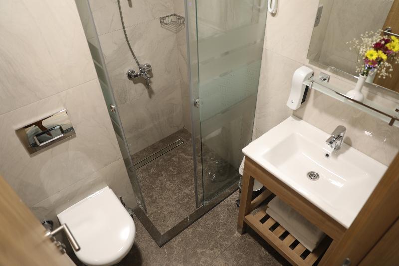 Radar Hotel Истанбул Екстериор снимка