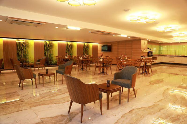 Radar Hotel Истанбул Екстериор снимка