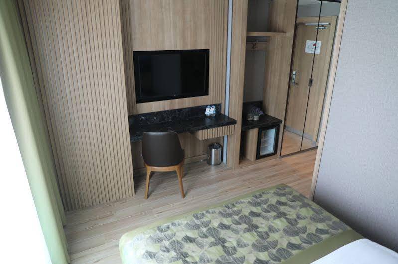 Radar Hotel Истанбул Екстериор снимка